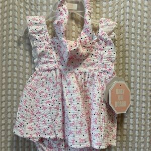Pink Bow Diaper Cover outfit with matching bow